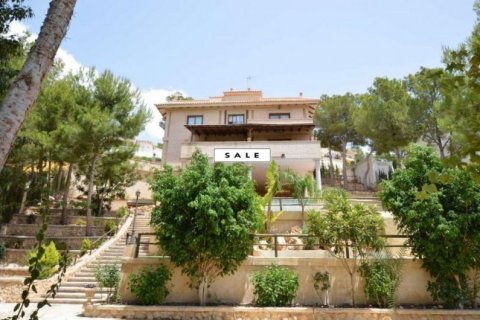 Villa en venta en Altea, Alicante, España 4 dormitorios, 400 m2 No. 45444 - foto 2