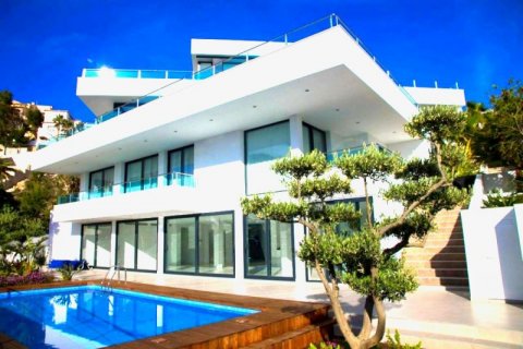 Villa en venta en Altea, Alicante, España 5 dormitorios, 900 m2 No. 42899 - foto 1