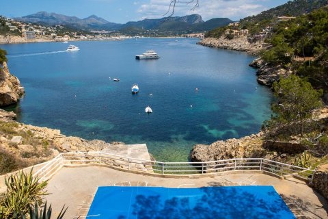 Villa en venta en Port D'andratx, Mallorca, España 5 dormitorios, 333 m2 No. 46790 - foto 1