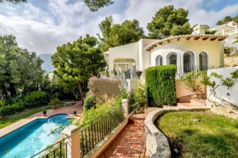 Villa en venta en Altea, Alicante, España 3 dormitorios, 156 m2 No. 44016 - foto 2