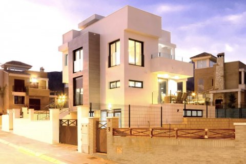Villa en venta La Nucia, Alicante, España 4 dormitorios, 208 m2 No. 44628 - foto 3