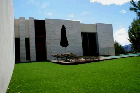 Villa en venta en Finestrat, Alicante, España 4 dormitorios, 450 m2 No. 44863 - foto 5