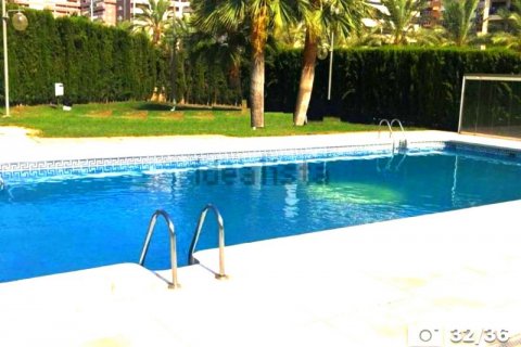 Apartamento en venta en Benidorm, Alicante, España 3 dormitorios, 132 m2 No. 42623 - foto 4