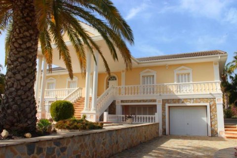 Villa en venta en La Nucia, Alicante, España 7 dormitorios, 527 m2 No. 42151 - foto 6