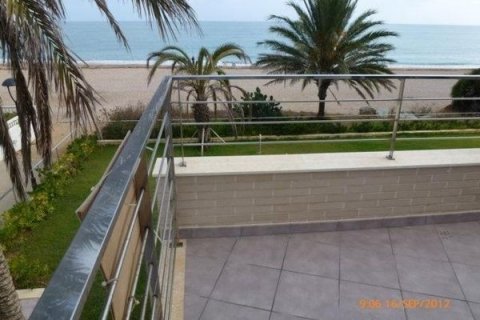 Casa adosada en venta en Dénia, Alicante, España 3 dormitorios, 125 m2 No. 45910 - foto 3