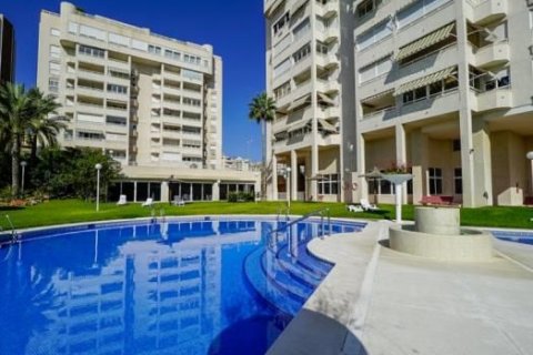 Ático en venta en Alicante, España 3 dormitorios, 350 m2 No. 44629 - foto 2