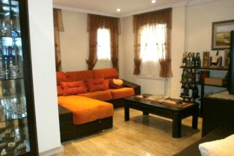Villa en venta en Benidorm, Alicante, España 4 dormitorios, 290 m2 No. 43507 - foto 7