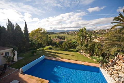 Villa en venta en Marbella, Málaga, España 4 dormitorios, 340 m2 No. 41414 - foto 4