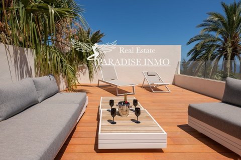 Villa en venta en Santa Eulalia Del Rio, Ibiza, España 6 dormitorios, 572 m2 No. 47623 - foto 21