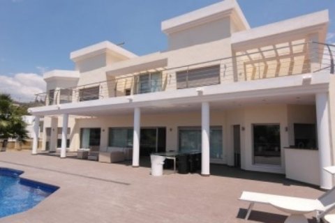 Villa en venta en Benissa, Alicante, España 5 dormitorios, 585 m2 No. 45407 - foto 2