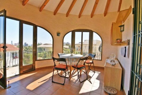 Villa en venta en Calpe, Alicante, España 5 dormitorios, 200 m2 No. 45015 - foto 8