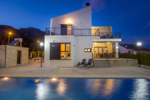 Villa en venta en Polop, Alicante, España 3 dormitorios, 250 m2 No. 44385 - foto 4