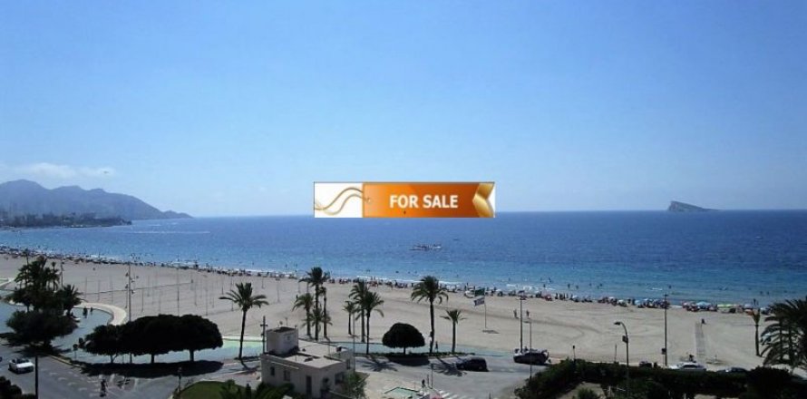 Apartamento en Benidorm, Alicante, España 3 dormitorios, 132 m2 No. 44320