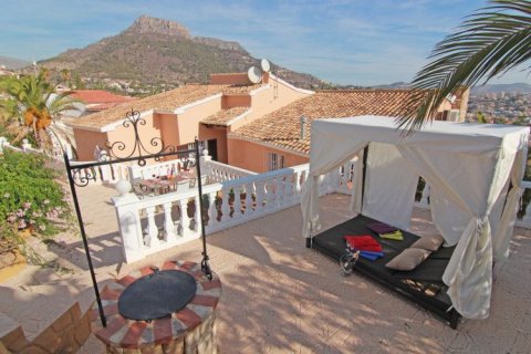 Villa en venta en Calpe, Alicante, España 4 dormitorios, 394 m2 No. 43903 - foto 6