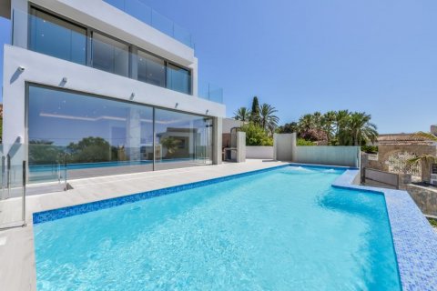 Villa en venta en Calpe, Alicante, España 6 dormitorios, 332 m2 No. 44274 - foto 5