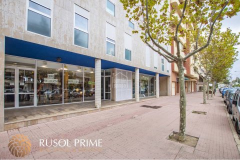 Propiedad comercial en venta en Mahon, Menorca, España 125 m2 No. 47099 - foto 1