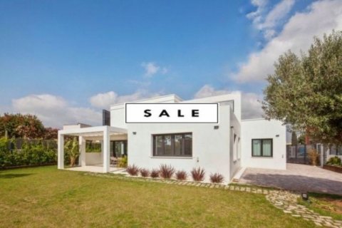 Villa en venta en Valencia, València, España 5 dormitorios, 310 m2 No. 45259 - foto 2