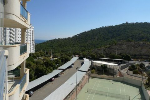 Apartamento en venta en La Cala, Alicante, España 2 dormitorios, 90 m2 No. 45313 - foto 1