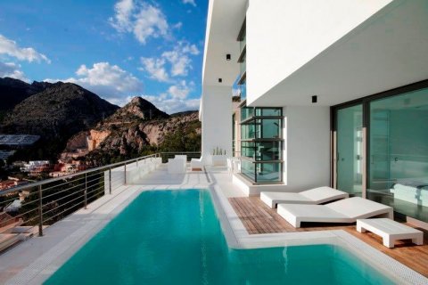 Villa en venta en Altea, Alicante, España 4 dormitorios, 486 m2 No. 45662 - foto 4