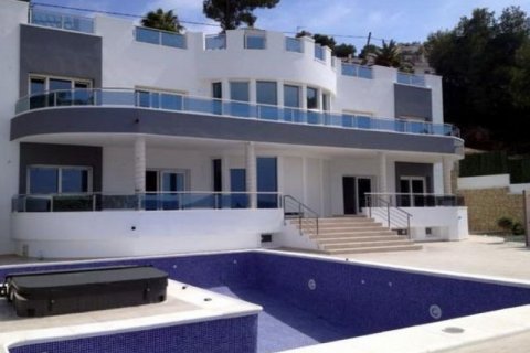 Villa en venta en Jávea, Alicante, España 5 dormitorios, 828 m2 No. 44378 - foto 3