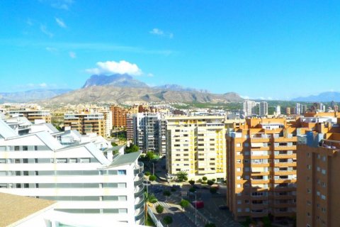 Ático en venta en Benidorm, Alicante, España 4 dormitorios, 240 m2 No. 45033 - foto 2