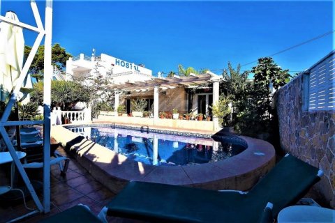 Villa en venta en Calpe, Alicante, España 15 dormitorios, 302 m2 No. 42838 - foto 2