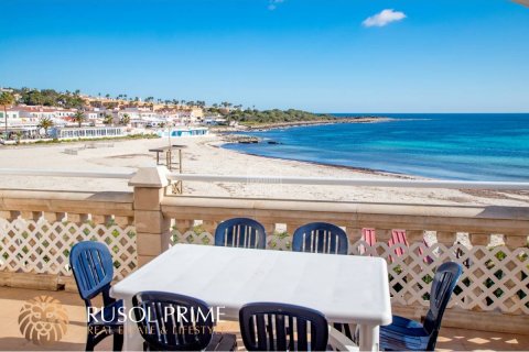 Hotel en venta en Sant Lluis, Menorca, España 18 dormitorios, 820 m2 No. 46892 - foto 1