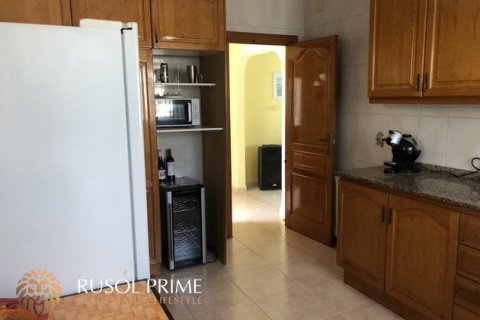 Villa en venta en Calpe, Alicante, España 4 dormitorios, 200 m2 No. 46749 - foto 15