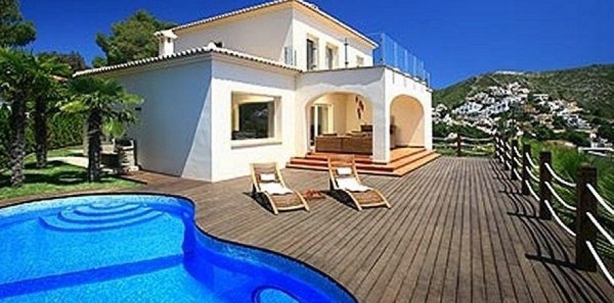 Villa en Moraira, Alicante, España 3 dormitorios, 320 m2 No. 44387