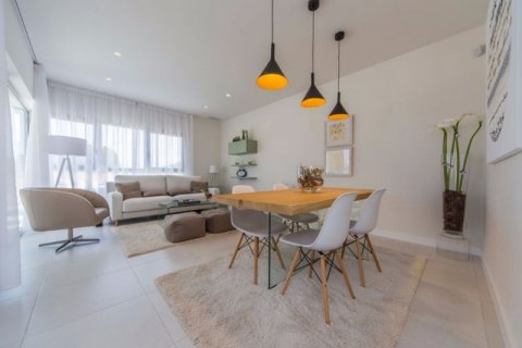 Apartamento en venta en Alicante, España 2 dormitorios, 74 m2 No. 46077 - foto 9