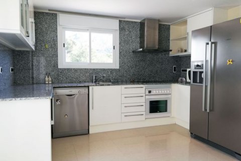 Casa adosada en venta Altea, Alicante, España 5 dormitorios, 404 m2 No. 44017 - foto 8