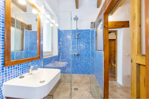 Сasa en venta Alayor, Menorca, España 6 dormitorios, 470 m2 No. 47708 - foto 11