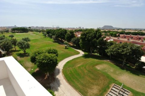 Villa en venta en Alicante, España 4 dormitorios, 326 m2 No. 45308 - foto 6