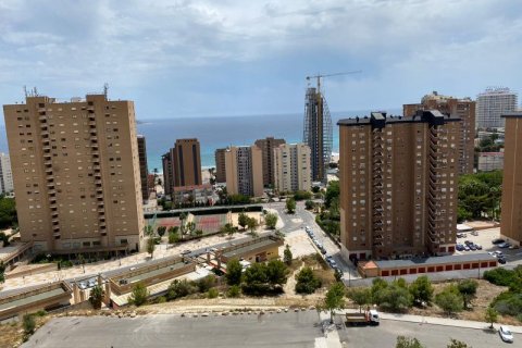 Apartamento en venta en Benidorm, Alicante, España 2 dormitorios, 100 m2 No. 42551 - foto 1