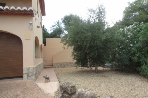 Villa en venta en Jávea, Alicante, España 4 dormitorios, 300 m2 No. 45360 - foto 4