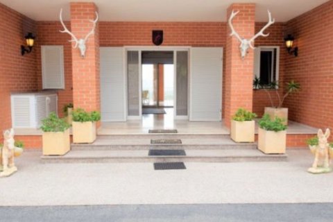 Villa en venta en Altea, Alicante, España 6 dormitorios, 540 m2 No. 41610 - foto 3