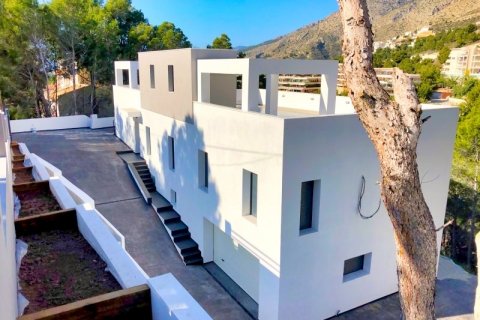 Villa en venta en Altea, Alicante, España 4 dormitorios, 320 m2 No. 43091 - foto 2