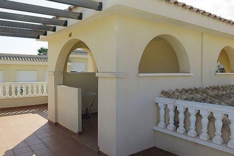 Villa en venta en La Nucia, Alicante, España 3 dormitorios, 227 m2 No. 45609 - foto 2