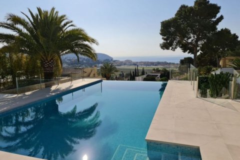 Villa en venta en Moraira, Alicante, España 4 dormitorios, 251 m2 No. 41927 - foto 2