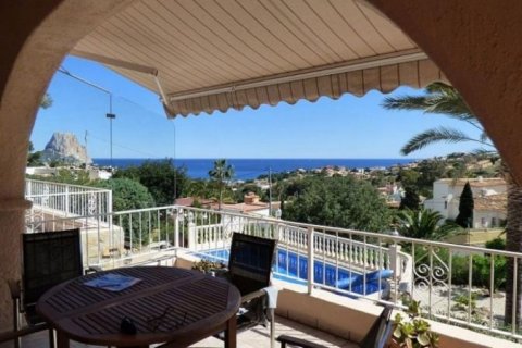 Villa en venta en Calpe, Alicante, España 3 dormitorios, 250 m2 No. 45584 - foto 8