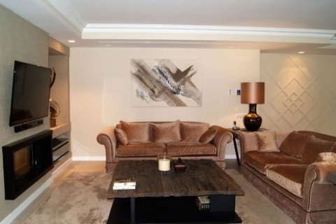 Villa en venta Alicante, España 4 dormitorios, 550 m2 No. 42584 - foto 10