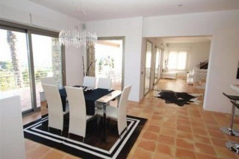 Villa en venta en Benissa, Alicante, España 3 dormitorios, 250 m2 No. 43333 - foto 8