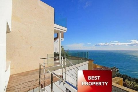 Villa en venta en Benitachell, Alicante, España 3 dormitorios, 348 m2 No. 45194 - foto 4