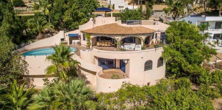 Villa en Altea, Alicante, España 6 dormitorios, 420 m2 No. 43811