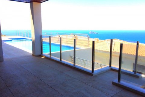 Villa en venta en Benidorm, Alicante, España 4 dormitorios, 1.02 m2 No. 41645 - foto 7