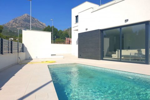 Villa en venta en Polop, Alicante, España 3 dormitorios, 185 m2 No. 45250 - foto 3