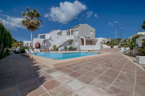 Villa en venta en Calpe, Alicante, España 6 dormitorios, 312 m2 No. 43773 - foto 1