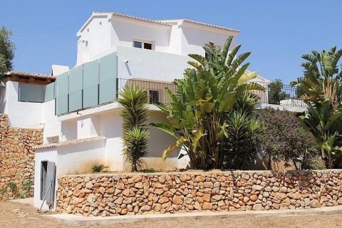 Villa en venta en Moraira, Alicante, España 4 dormitorios, 240 m2 No. 46048 - foto 2