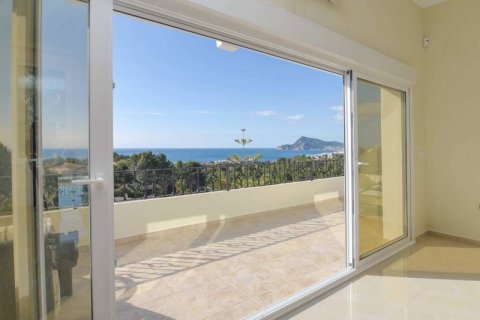 Villa en venta en Altea, Alicante, España 5 dormitorios, 420 m2 No. 41982 - foto 5