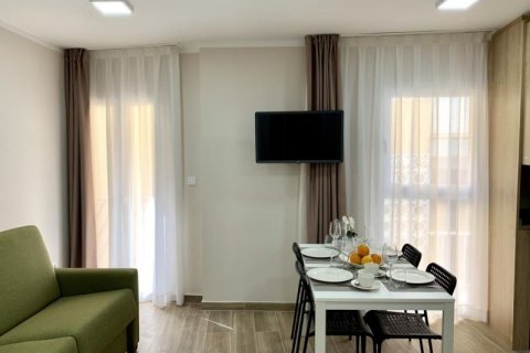 Hotel en venta Benidorm, Alicante, España 10 dormitorios, 400 m2 No. 43490 - foto 10